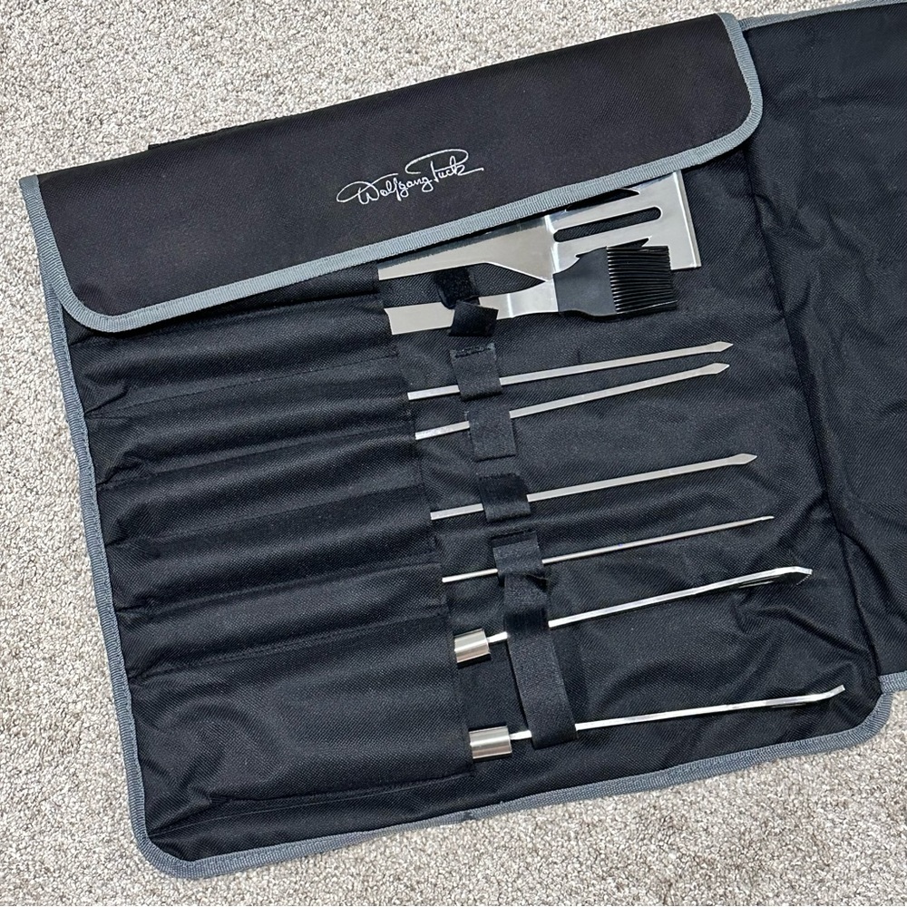 NWOT Wolfgang Puck 8 Piece BBQ Utensil Set